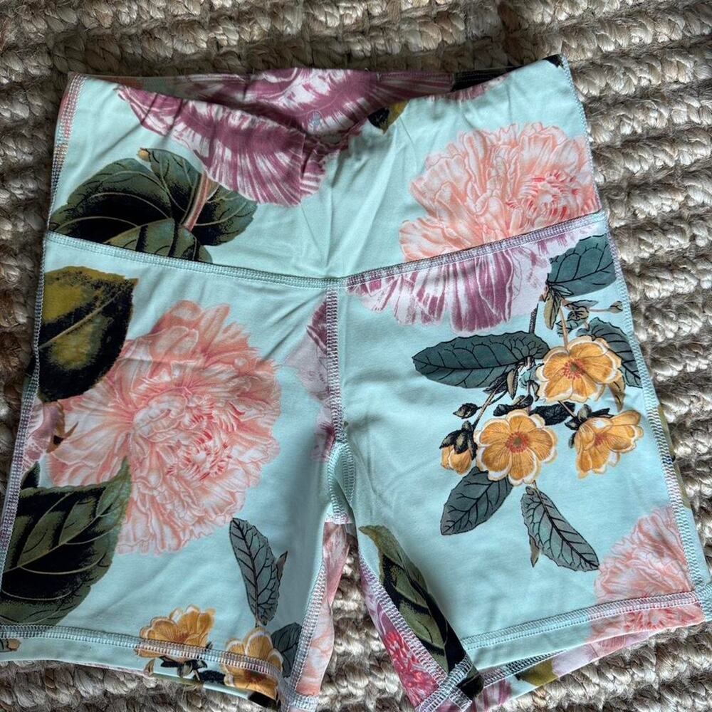 Floral print bike shorts with pockets
